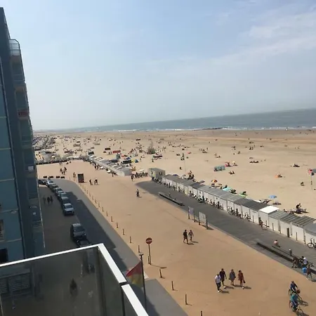 Santiago Seaview 公寓 奥斯滕德